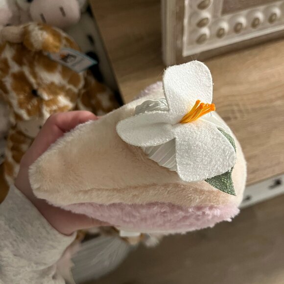 BNWT Yulan Tarot Cake Jellycat Amuseables SHANGHAI EXCLUSIVE HTF - Picture 5 of 10